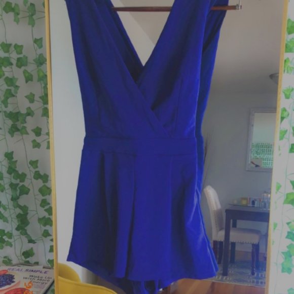 Summertime Low Neck Romper - Picture 1 of 4